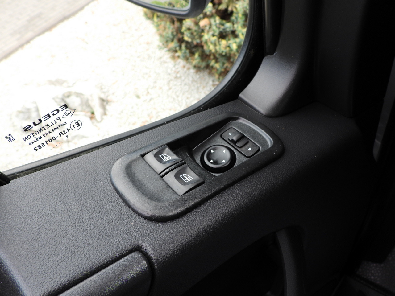 Billenőplatós kisteherautó OPEL MOVANO TIPPER NAVIGATION LED LIGHTS TWIN WHEELS AIR CONDITIONING  145HP: 35 kép. Billenőplatós kisteherautó OPEL MOVANO TIPPER NAVIGATION LED LIGHTS TWIN WHEELS AIR CONDITIONING  145HP: 35 kép.