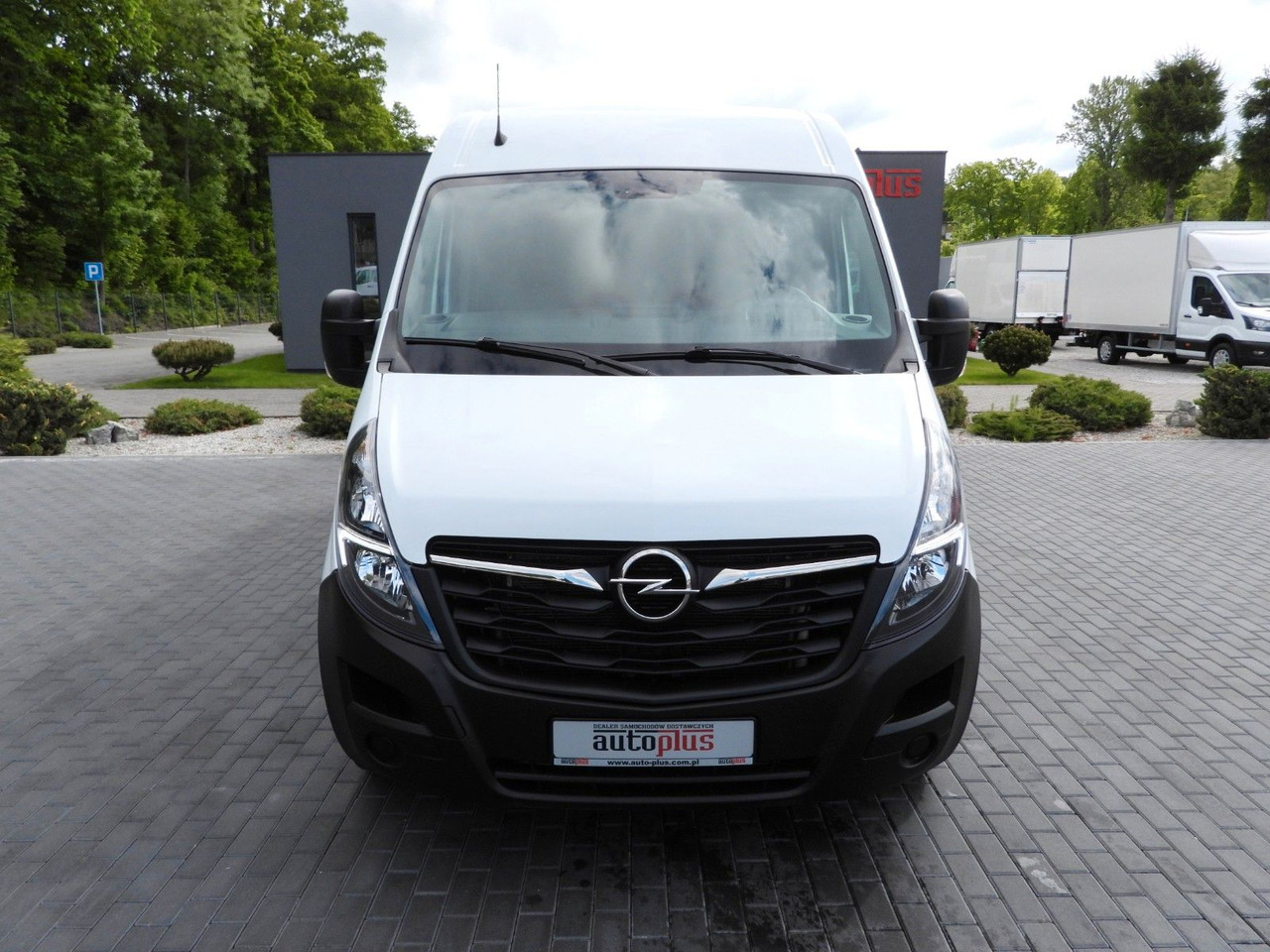 Opel MOVANO KASTENWAGEN KLIMAANLAGE LED LICHTER 150PS Opel MOVANO KASTENWAGEN KLIMAANLAGE LED LICHTER 150PS - Furgon: 5 kép. Opel MOVANO KASTENWAGEN KLIMAANLAGE LED LICHTER 150PS Opel MOVANO KASTENWAGEN KLIMAANLAGE LED LICHTER 150PS - Furgon: 5 kép.