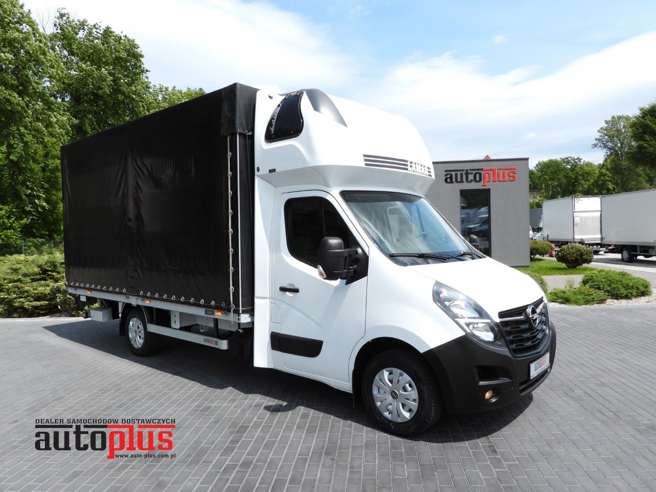 Opel MOVANO PRITSCHE PLANE AUFZUG 9 PALETTEN WEBASTO - Ponyvás kisteherautó: 1 kép. Opel MOVANO PRITSCHE PLANE AUFZUG 9 PALETTEN WEBASTO - Ponyvás kisteherautó: 1 kép.