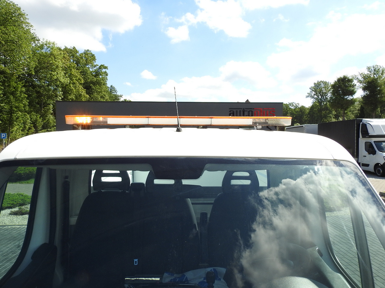 PEUGEOT BOXER THREE-WAY TIPPER AIR CONDITIONING 130HP lízing PEUGEOT BOXER THREE-WAY TIPPER AIR CONDITIONING 130HP: 18 kép. PEUGEOT BOXER THREE-WAY TIPPER AIR CONDITIONING 130HP lízing PEUGEOT BOXER THREE-WAY TIPPER AIR CONDITIONING 130HP: 18 kép.