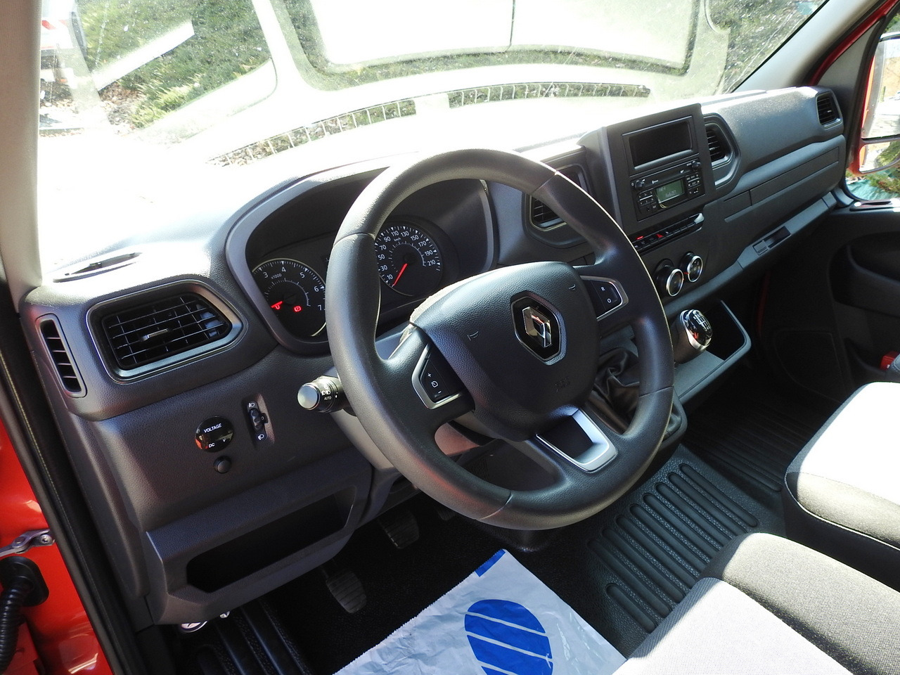 RENAULT MASTER TARPAULIN 10 PALLETS WEBASTO CRUISE CONTROL AIR CONDITIONING LED LIGHTS PNEUMATICS 165HP - Ponyvás kisteherautó: 2 kép. RENAULT MASTER TARPAULIN 10 PALLETS WEBASTO CRUISE CONTROL AIR CONDITIONING LED LIGHTS PNEUMATICS 165HP - Ponyvás kisteherautó: 2 kép.