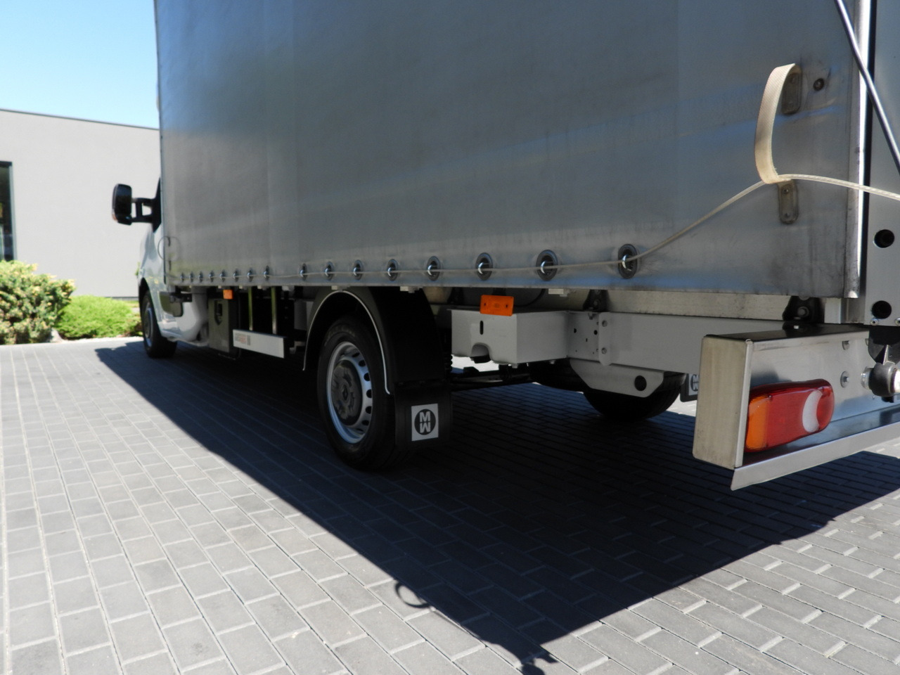 Ponyvás kisteherautó RENAULT MASTER  TARPAULIN 10 PALLETS WEBASTO CRUISE CONTROL LED LIGHTS PNEUMATICS AIR CONDITIONING  165HP: 16 kép.