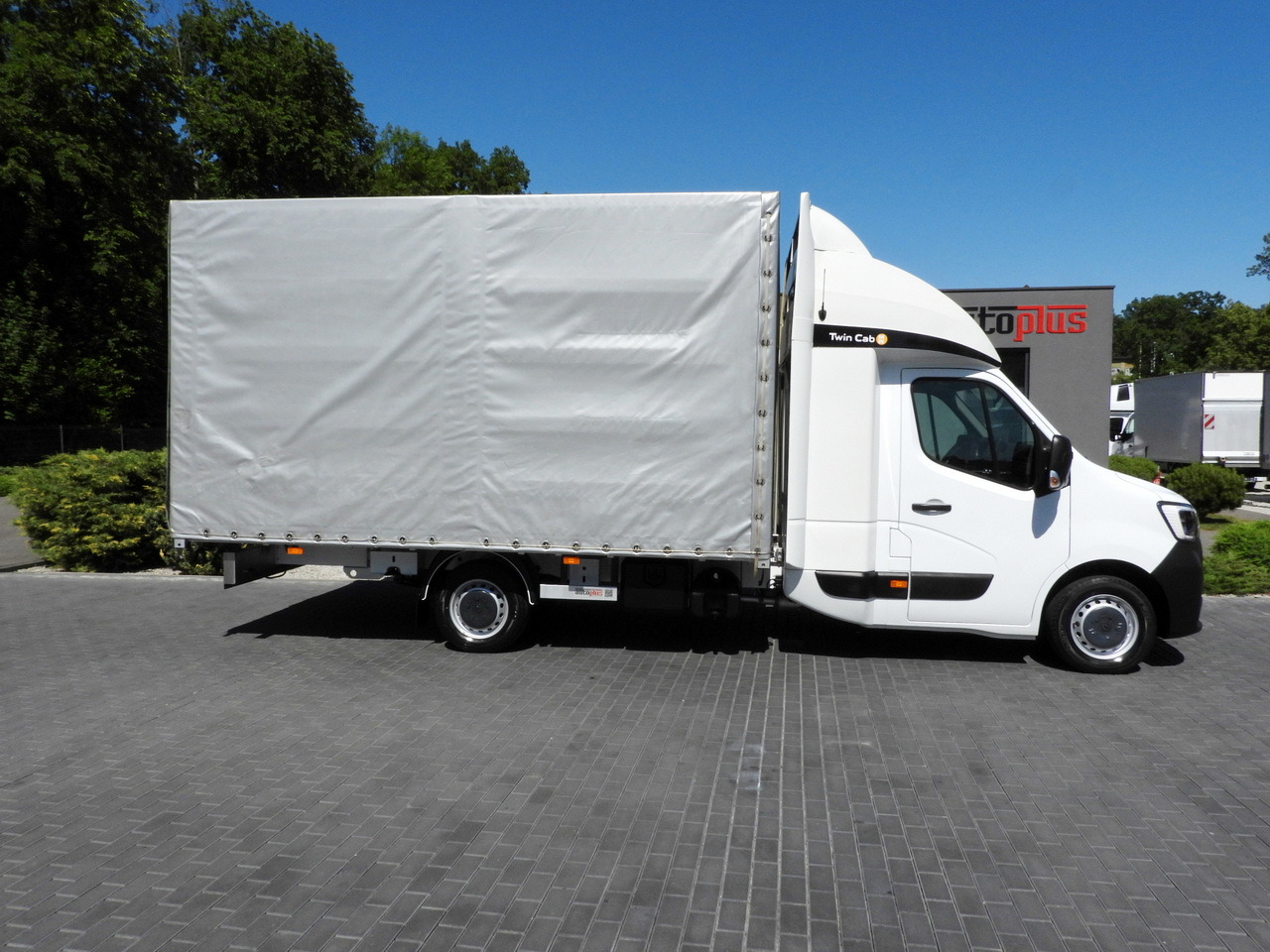 Ponyvás kisteherautó RENAULT MASTER  TARPAULIN 10 PALLETS WEBASTO CRUISE CONTROL LED LIGHTS PNEUMATICS AIR CONDITIONING  165HP: 7 kép.