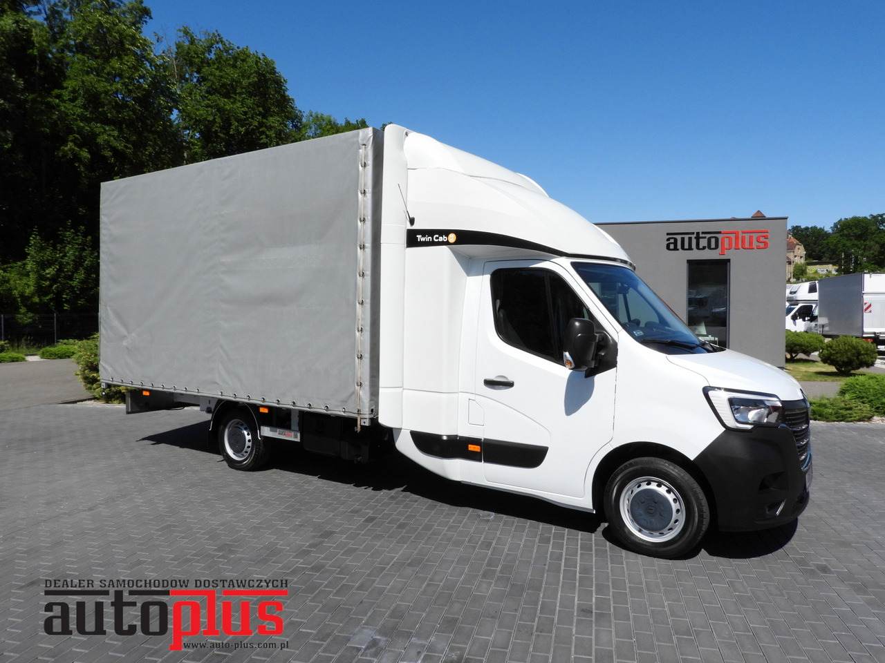 RENAULT MASTER TARPAULIN 10 PALLETS WEBASTO CRUISE CONTROL LED LIGHTS PNEUMATICS AIR CONDITIONING 165HP - Ponyvás kisteherautó: 1 kép. RENAULT MASTER TARPAULIN 10 PALLETS WEBASTO CRUISE CONTROL LED LIGHTS PNEUMATICS AIR CONDITIONING 165HP - Ponyvás kisteherautó: 1 kép.
