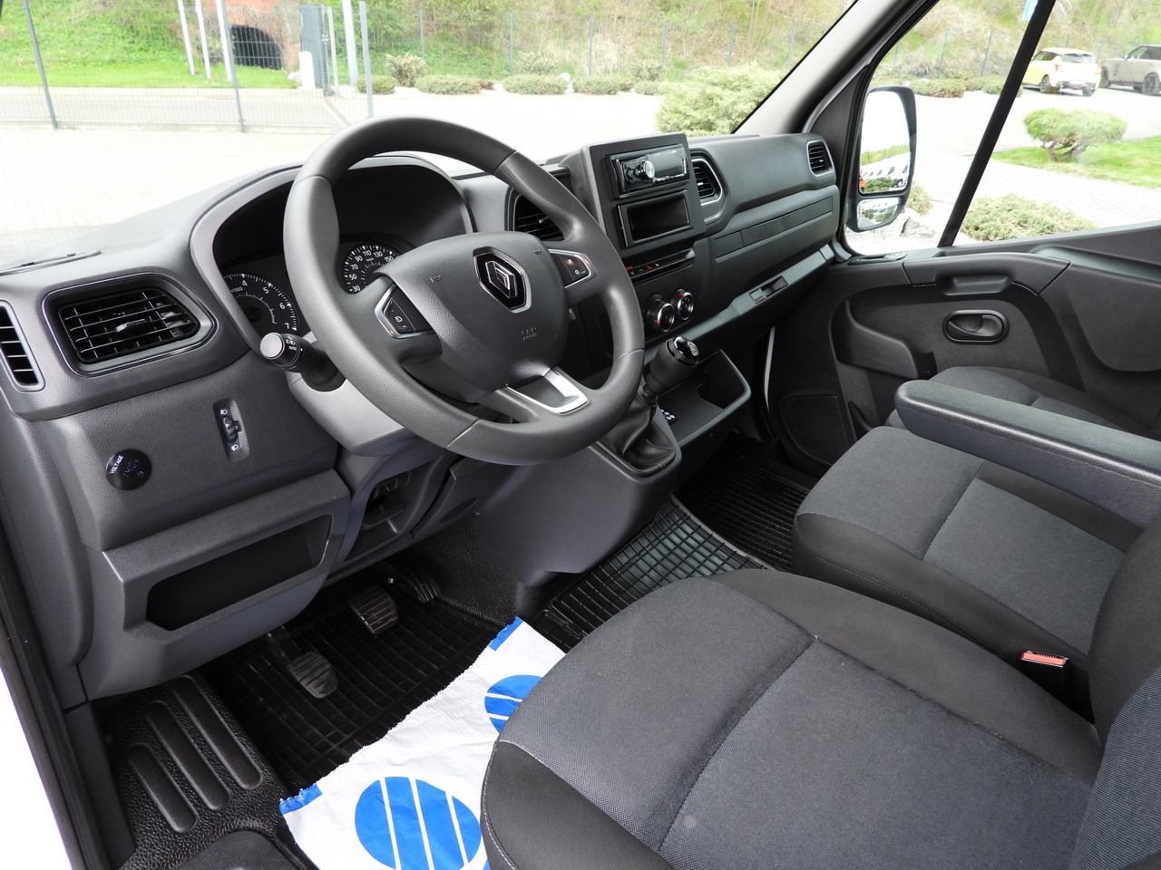 RENAULT MASTER TARPAULIN 10 PALLETS WEBASTO CRUISE CONTROL LED LIGHTS PNEUMATICS AIR CONDITIONING 165HP - Ponyvás kisteherautó: 2 kép. RENAULT MASTER TARPAULIN 10 PALLETS WEBASTO CRUISE CONTROL LED LIGHTS PNEUMATICS AIR CONDITIONING 165HP - Ponyvás kisteherautó: 2 kép.
