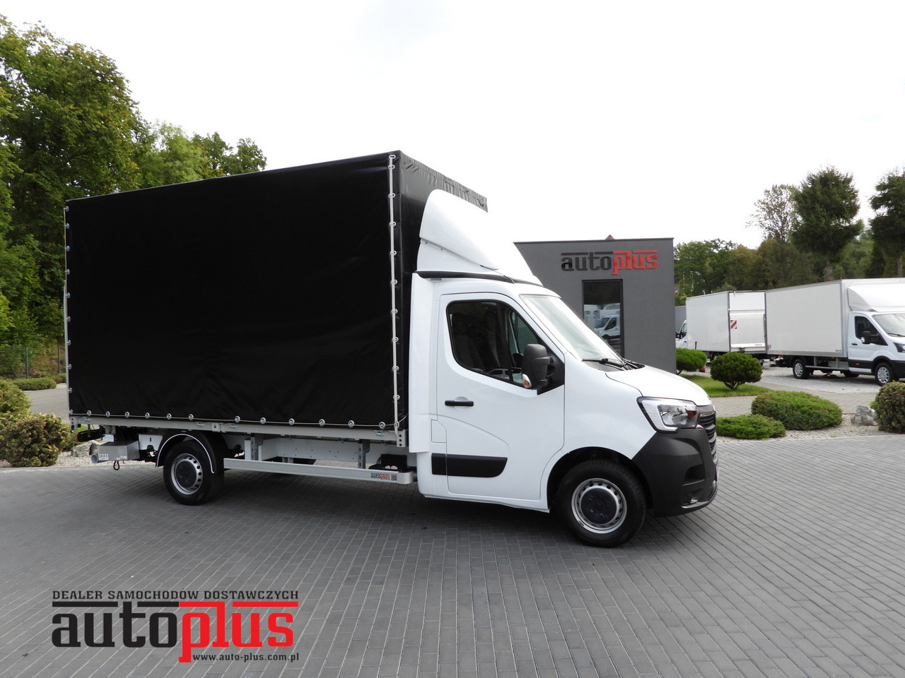 RENAULT MASTER TARPAULIN LIFT 8 PALLETS CRUISE CONTROL LED LIGHTS AIR CONDITIONING 145HP - Ponyvás kisteherautó: 1 kép. RENAULT MASTER TARPAULIN LIFT 8 PALLETS CRUISE CONTROL LED LIGHTS AIR CONDITIONING 145HP - Ponyvás kisteherautó: 1 kép.