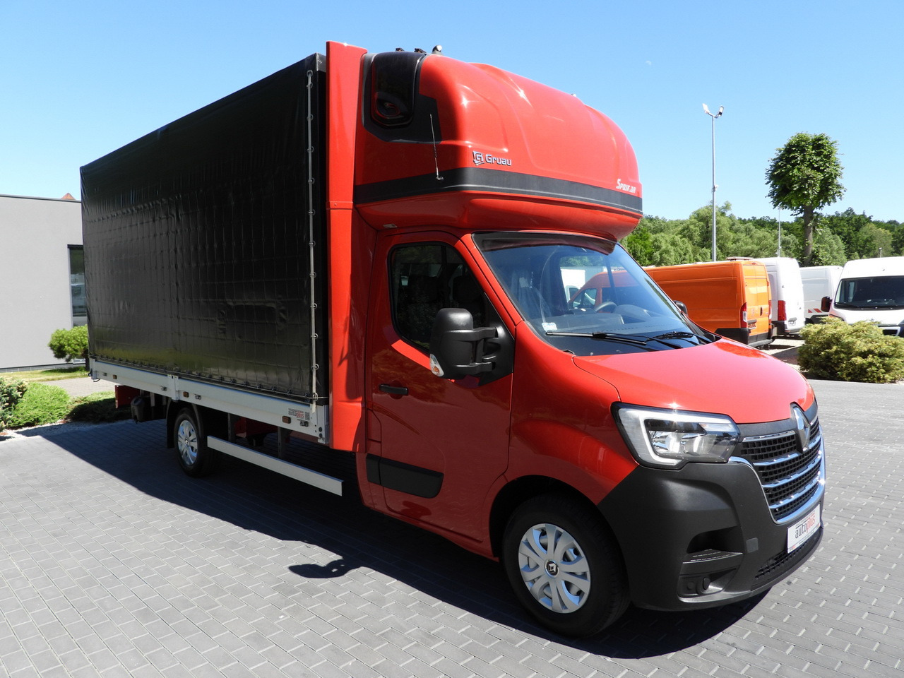 RENAULT MASTER TARPAULIN WEBASTO CRUISE CONTROL LED LIGHTS PNEUMATICS AIR CONDITIONING 165HP - Ponyvás kisteherautó: 4 kép. RENAULT MASTER TARPAULIN WEBASTO CRUISE CONTROL LED LIGHTS PNEUMATICS AIR CONDITIONING 165HP - Ponyvás kisteherautó: 4 kép.