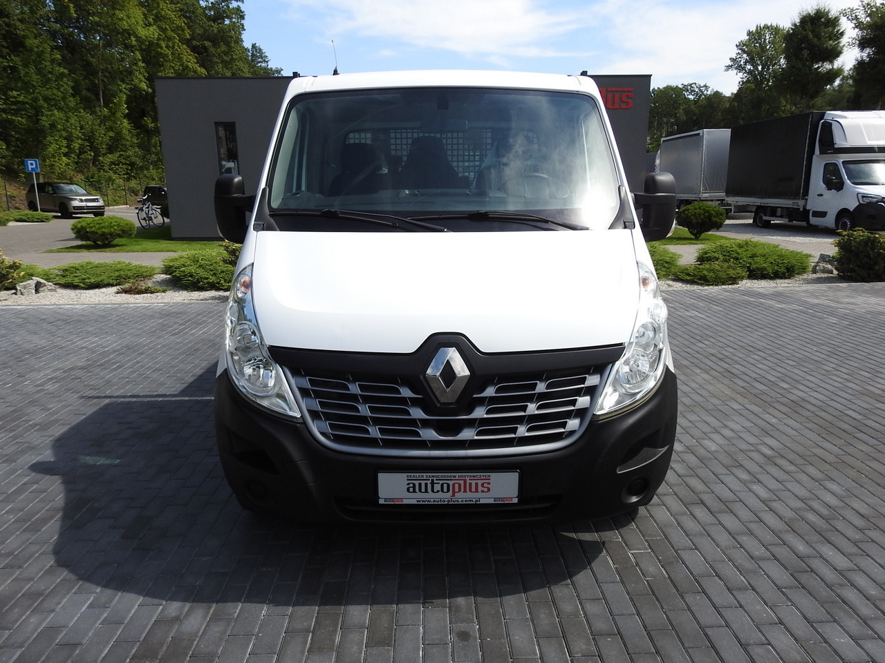 RENAULT MASTER TIPPER 130HP - Billenőplatós kisteherautó: 5 kép. RENAULT MASTER TIPPER 130HP - Billenőplatós kisteherautó: 5 kép.