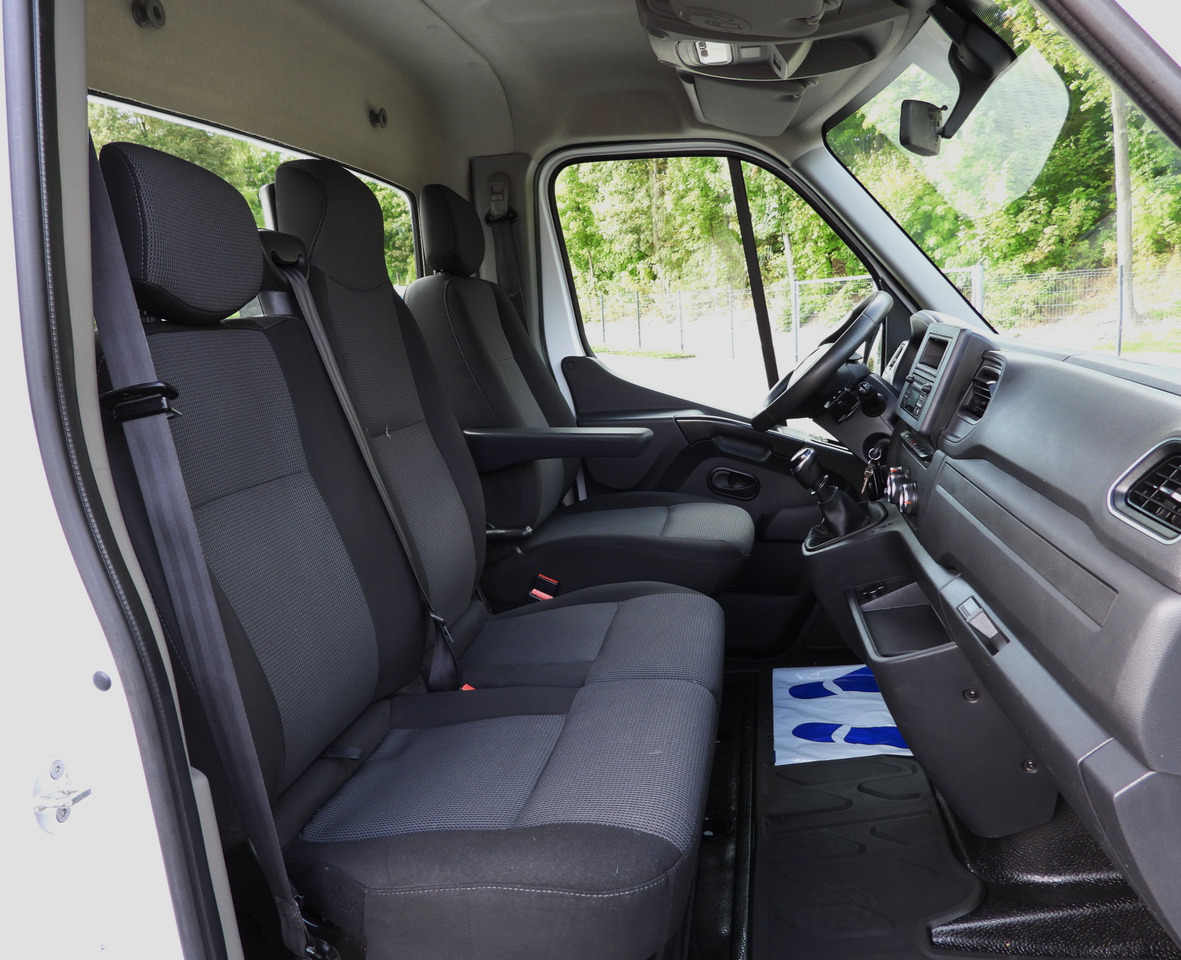 RENAULT MASTER TIPPER CRUISE CONTROL LED LIGHTS TWIN WHEELS AIR CONDITIONING 130HP - Billenőplatós kisteherautó: 2 kép. RENAULT MASTER TIPPER CRUISE CONTROL LED LIGHTS TWIN WHEELS AIR CONDITIONING 130HP - Billenőplatós kisteherautó: 2 kép.