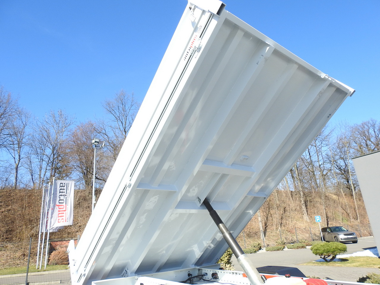 Billenőplatós kisteherautó RENAULT MASTER TIPPER DOUBLE CABIN DOKA 6 SEATS CRUISE CONTROL AIR CONDITIONING LED LIGHTS TWIN WHEELS 130HP: 20 kép. Billenőplatós kisteherautó RENAULT MASTER TIPPER DOUBLE CABIN DOKA 6 SEATS CRUISE CONTROL AIR CONDITIONING LED LIGHTS TWIN WHEELS 130HP: 20 kép.