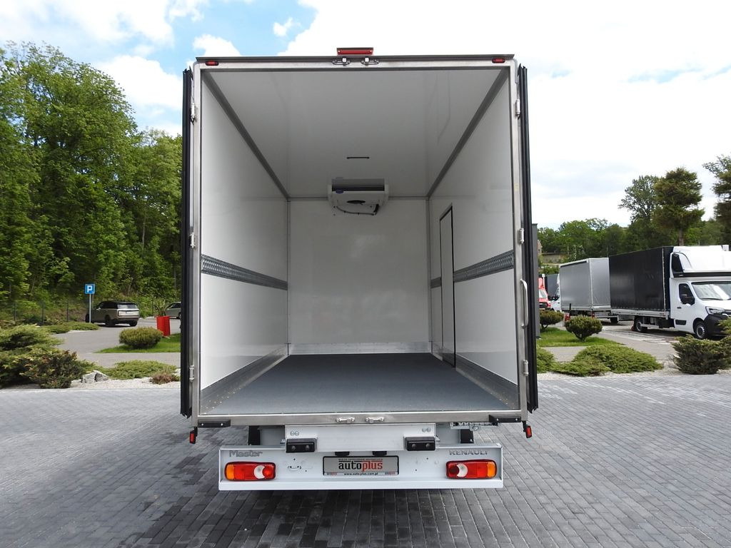 Új Hűtős kisteherautó Renault MASTER NEUE KÜHLKOFFER -10*C 8 PALETTEN: 12 kép.