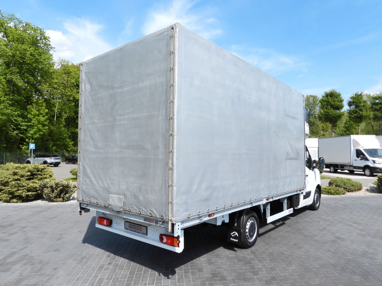 Renault MASTER PRITSCHE PLANE 10 PALETTEN WEBASTO A/C - Ponyvás kisteherautó: 3 kép. Renault MASTER PRITSCHE PLANE 10 PALETTEN WEBASTO A/C - Ponyvás kisteherautó: 3 kép.