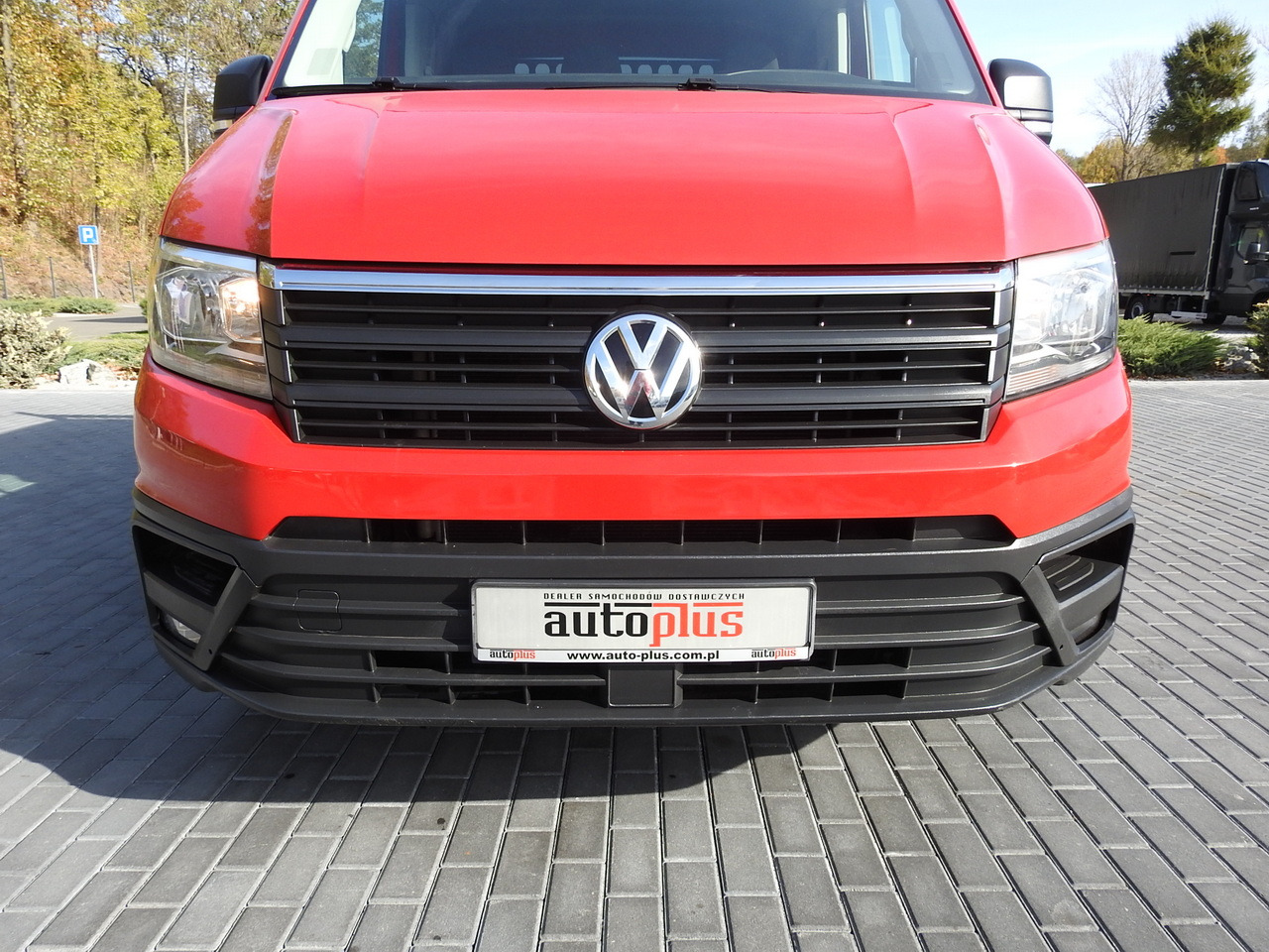 Duplakabinos kisteherautó VOLKSWAGEN CRAFTER STAKE BODY DOUBLE CABIN DOKA 7 SEATS AIR CONDITIONING  140HP: 14 kép.