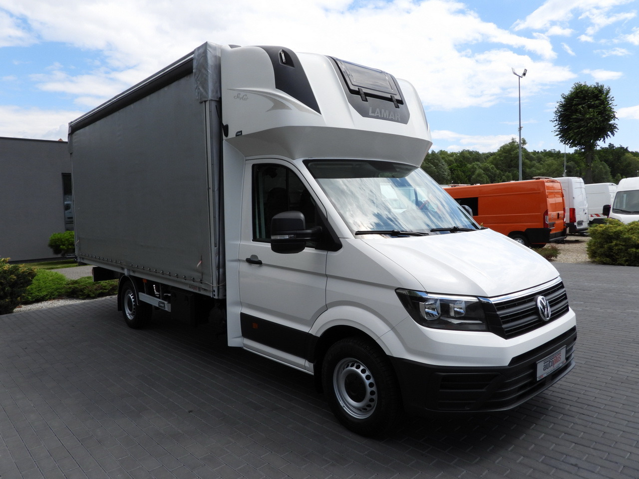 VOLKSWAGEN CRAFTER TARPAULIN 10 PALLETS WEBASTO CRUISE CONTROL AIR CONDITIONING 180HP - Ponyvás kisteherautó: 4 kép. VOLKSWAGEN CRAFTER TARPAULIN 10 PALLETS WEBASTO CRUISE CONTROL AIR CONDITIONING 180HP - Ponyvás kisteherautó: 4 kép.