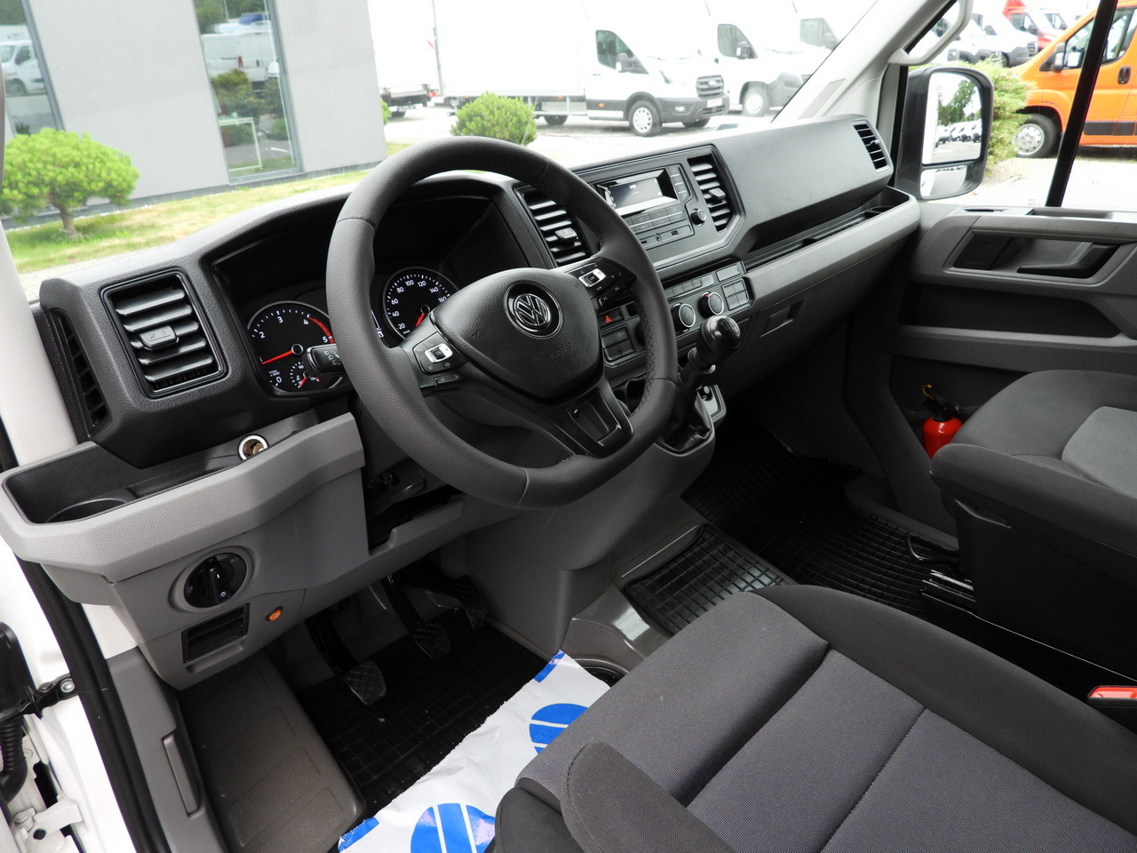 VOLKSWAGEN CRAFTER TARPAULIN 8 PALLETS WEBASTO CRUISE CONTROL LED LIGHTS AIR CONDITIONING 180HP - Ponyvás kisteherautó: 2 kép. VOLKSWAGEN CRAFTER TARPAULIN 8 PALLETS WEBASTO CRUISE CONTROL LED LIGHTS AIR CONDITIONING 180HP - Ponyvás kisteherautó: 2 kép.