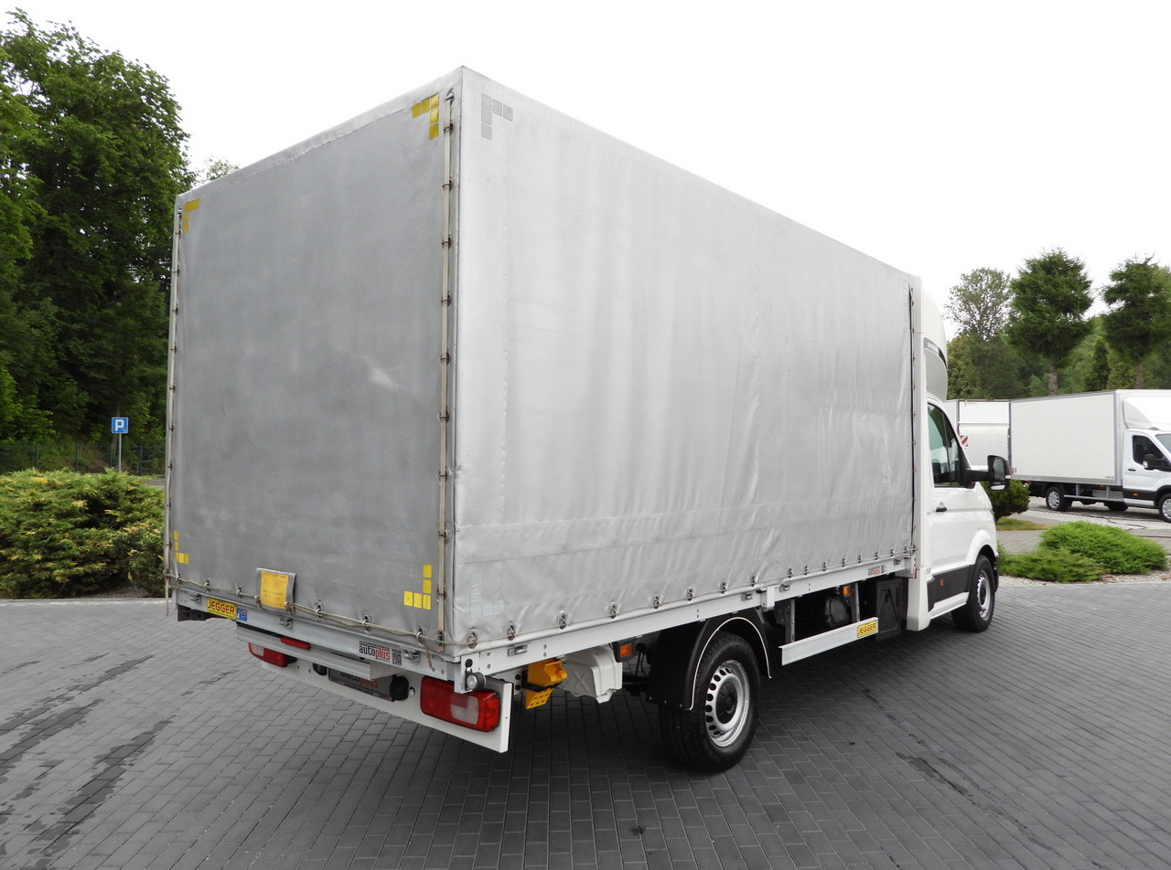 VOLKSWAGEN CRAFTER TARPAULIN 8 PALLETS WEBASTO CRUISE CONTROL LED LIGHTS AIR CONDITIONING 180HP - Ponyvás kisteherautó: 3 kép. VOLKSWAGEN CRAFTER TARPAULIN 8 PALLETS WEBASTO CRUISE CONTROL LED LIGHTS AIR CONDITIONING 180HP - Ponyvás kisteherautó: 3 kép.