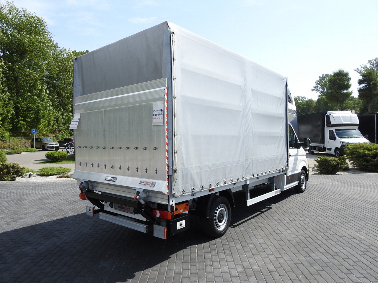 VOLKSWAGEN CRAFTER TARPAULIN LIFT 8 PALLETS WEBASTO CRUISE CONTROL 180HP - Ponyvás kisteherautó: 3 kép. VOLKSWAGEN CRAFTER TARPAULIN LIFT 8 PALLETS WEBASTO CRUISE CONTROL 180HP - Ponyvás kisteherautó: 3 kép.