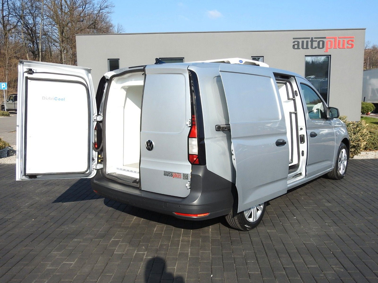 Volkswagen CADDY KÜHLKASTENWAGEN -20*C HEIZFUNKTION A/C - Hűtős kisteherautó: 3 kép. Volkswagen CADDY KÜHLKASTENWAGEN -20*C HEIZFUNKTION A/C - Hűtős kisteherautó: 3 kép.