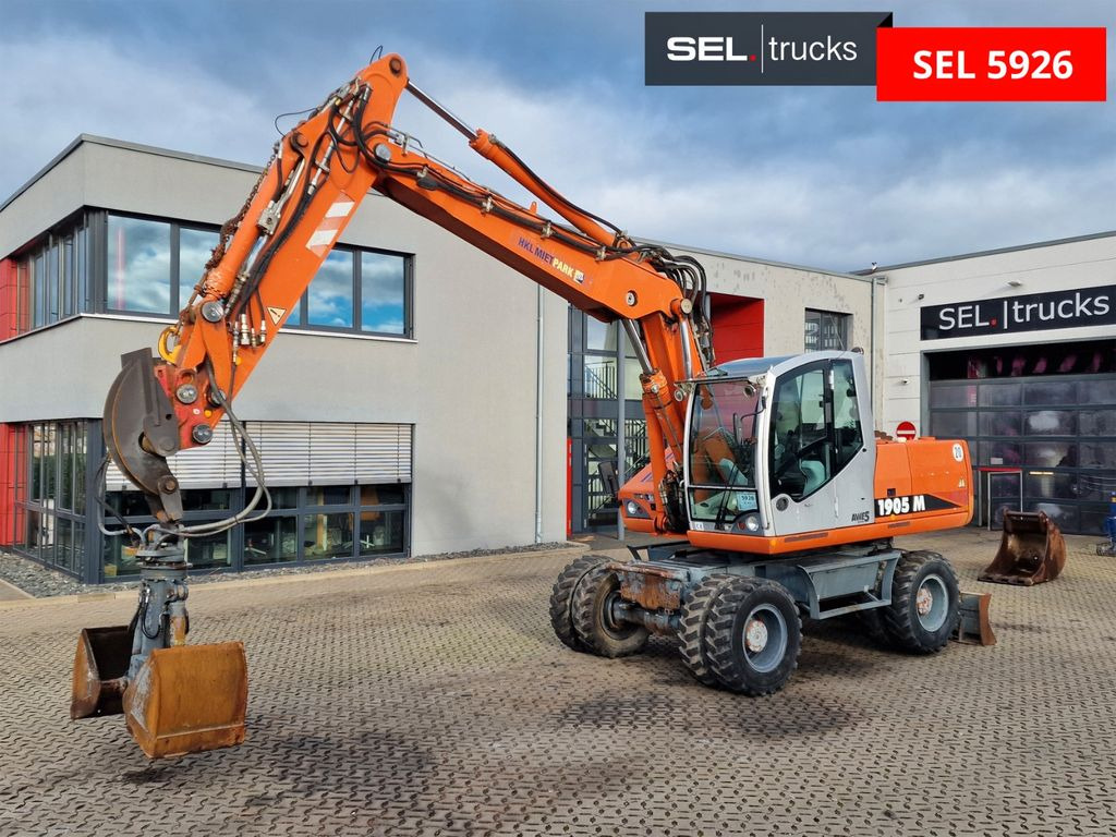 Atlas Terex 1905M Mobilbagger - Gumikerekes kotró: 1 kép. Atlas Terex 1905M Mobilbagger - Gumikerekes kotró: 1 kép.