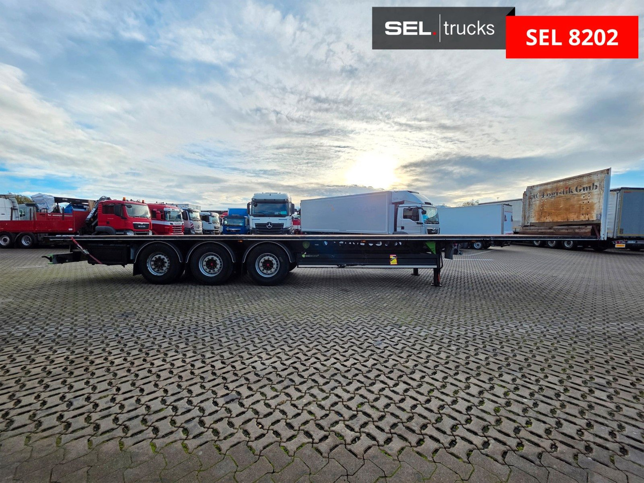 Berger SAPL24 / 4.290 kg !!! - Platós félpótkocsi: 4 kép. Berger SAPL24 / 4.290 kg !!! - Platós félpótkocsi: 4 kép.