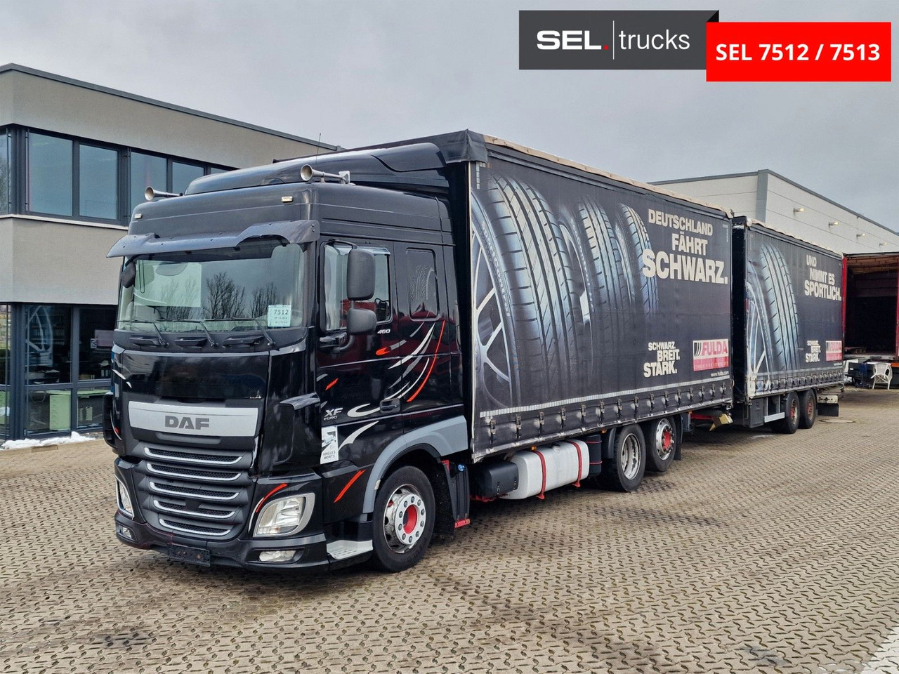 DAF XF 460 FAR / ZF Intarder / Durchladezug - Ponyvás teherautó: 1 kép. DAF XF 460 FAR / ZF Intarder / Durchladezug - Ponyvás teherautó: 1 kép.