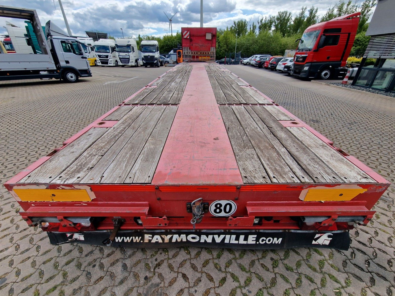 Félpótkocsi mélybölcsős Faymonville F-S43-1BGA / Teleskop: 9 kép.