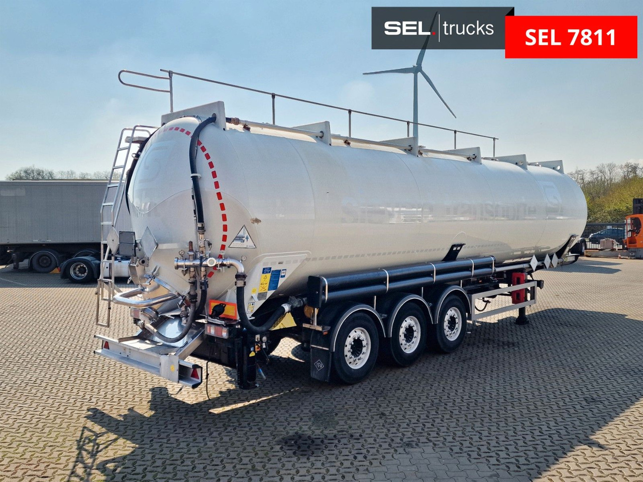 Feldbinder KIP 60/7300/A/2 / 60.000 l / Kippsilo - Silós félpótkocsi: 5 kép. Feldbinder KIP 60/7300/A/2 / 60.000 l / Kippsilo - Silós félpótkocsi: 5 kép.