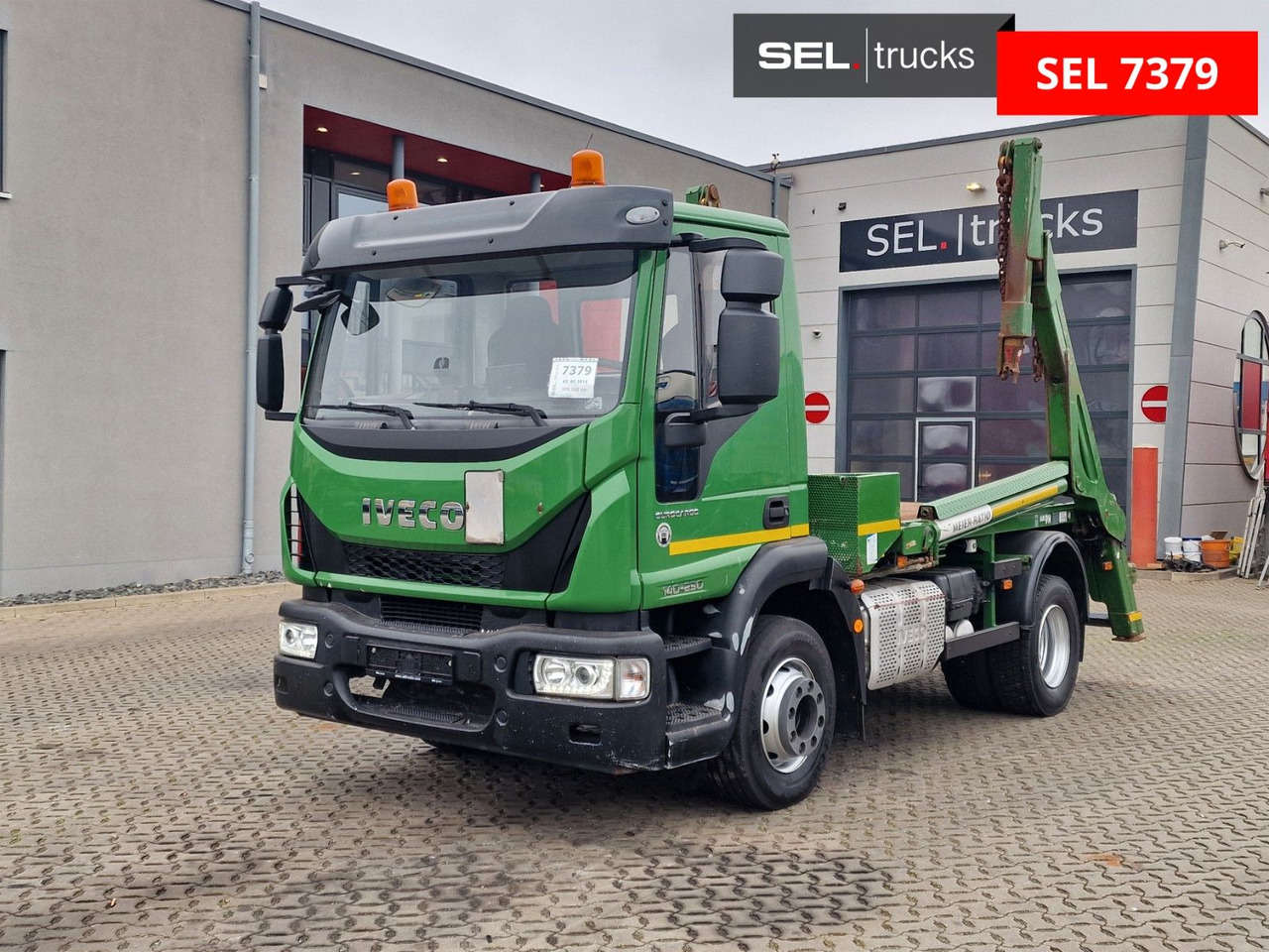 Iveco Eurocargo 140-250 - Billenőplatós teherautó: 1 kép. Iveco Eurocargo 140-250 - Billenőplatós teherautó: 1 kép.
