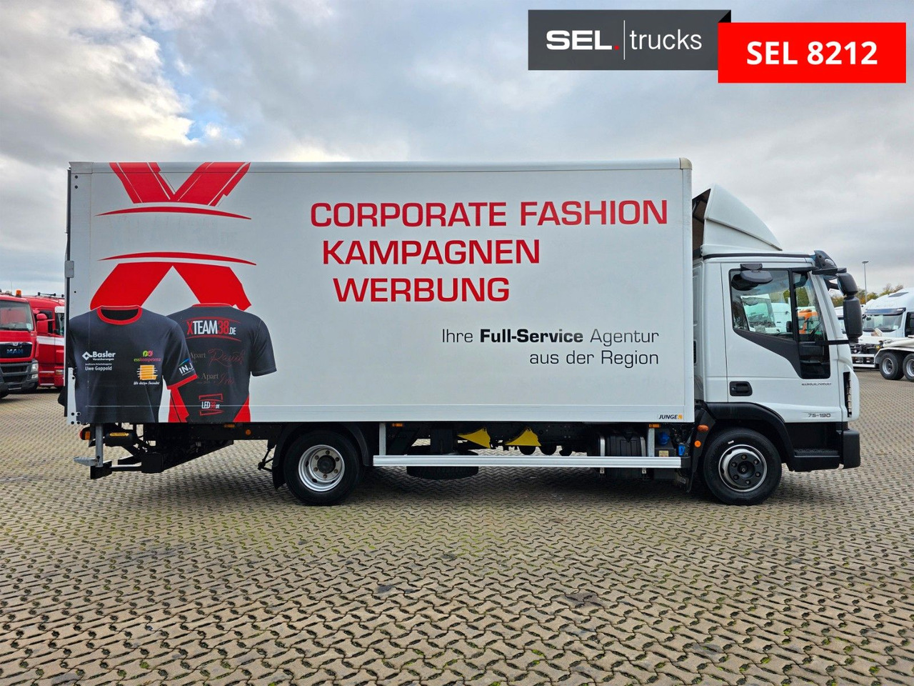 Iveco Eurocargo 75-190 / Ladebordwand / 6D - Dobozos kisteherautó: 4 kép. Iveco Eurocargo 75-190 / Ladebordwand / 6D - Dobozos kisteherautó: 4 kép.