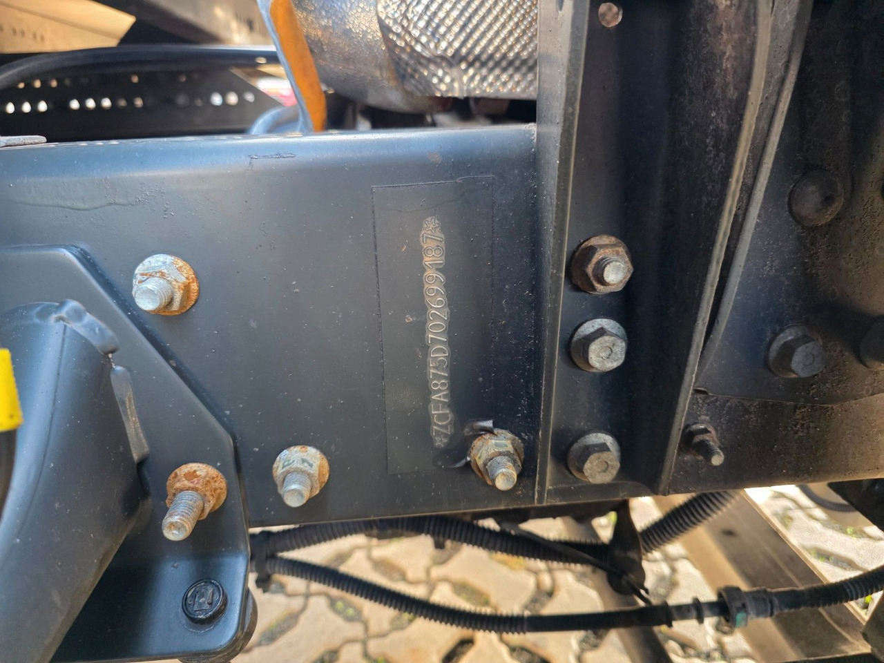 Dobozos kisteherautó Iveco Eurocargo 75-190 / Ladebordwand / 6D: 46 kép. Dobozos kisteherautó Iveco Eurocargo 75-190 / Ladebordwand / 6D: 46 kép.