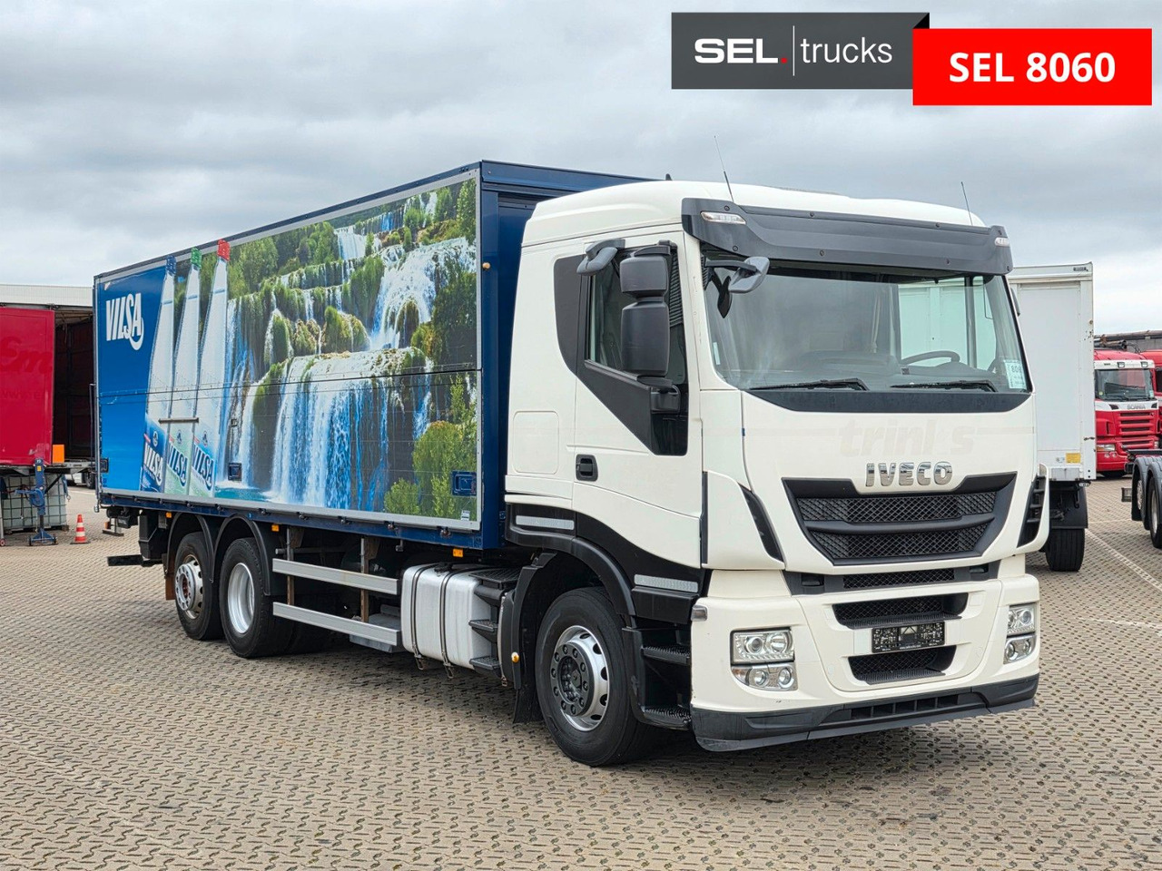Iveco Stralis 420 / Ldbw / Lenkachse / Liftachse - Italszállító teherautó: 3 kép. Iveco Stralis 420 / Ldbw / Lenkachse / Liftachse - Italszállító teherautó: 3 kép.