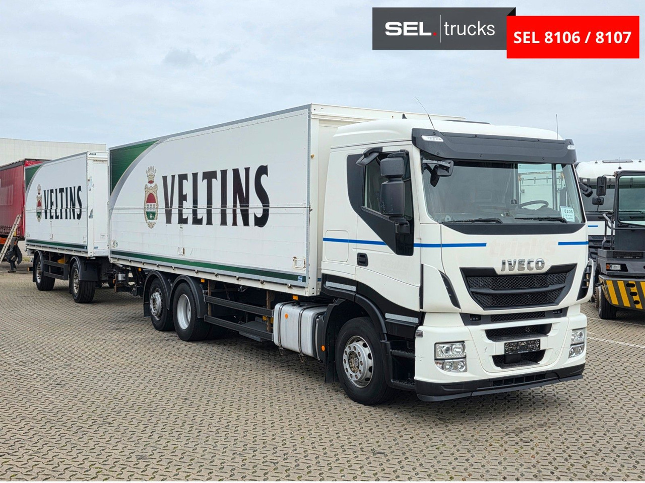 Iveco Stralis 460 / Ldbw / Lenkachse / Liftachse - Italszállító teherautó: 3 kép. Iveco Stralis 460 / Ldbw / Lenkachse / Liftachse - Italszállító teherautó: 3 kép.