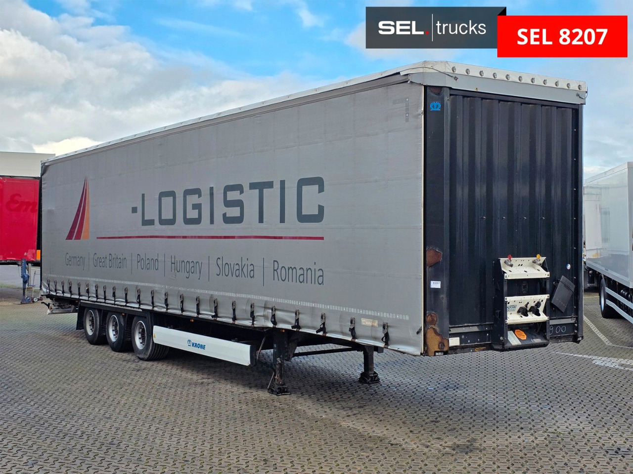 Krone SD / Hubdach / EDSCHA / Liftachse - Ponyvás félpótkocsi: 3 kép. Krone SD / Hubdach / EDSCHA / Liftachse - Ponyvás félpótkocsi: 3 kép.