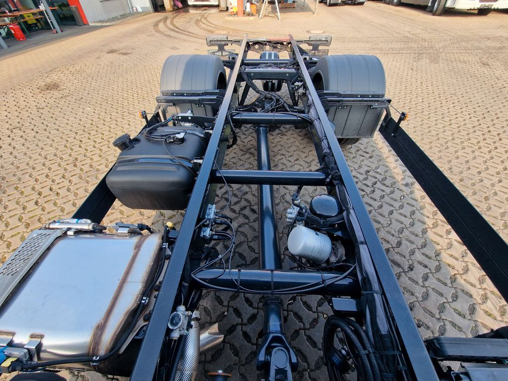 Alvaz teherautó MAN TGL 8.250 4x2 BB / Nebenabtrieb/NEU/Euro  6E MAN TGL 8.250 4x2 BB / Nebenabtrieb/NEU/Euro  6E: 8 kép.