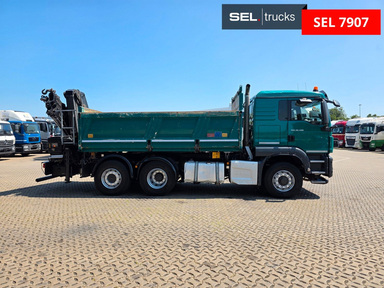 Billenőplatós teherautó, Darus autó MAN TGS 28.480 6X4H-4 BL /HIAB /Fernbed. / Lenkachse: 6 kép.