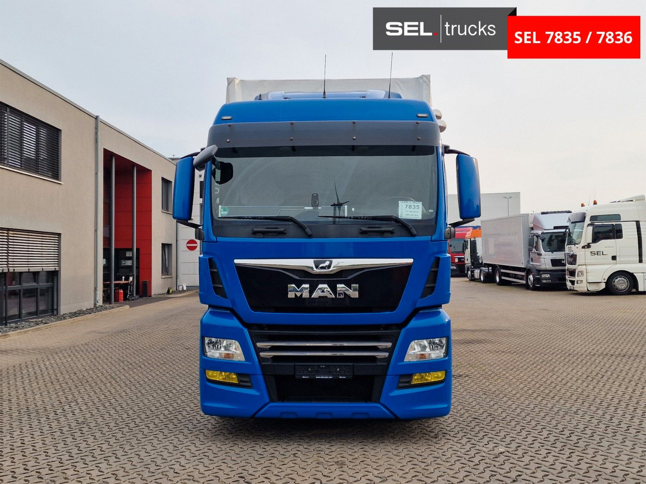 MAN TGX 18.500 4x2 LL-U/ Intarder/Durchlade/Hubdach - Ponyvás teherautó: 2 kép. MAN TGX 18.500 4x2 LL-U/ Intarder/Durchlade/Hubdach - Ponyvás teherautó: 2 kép.