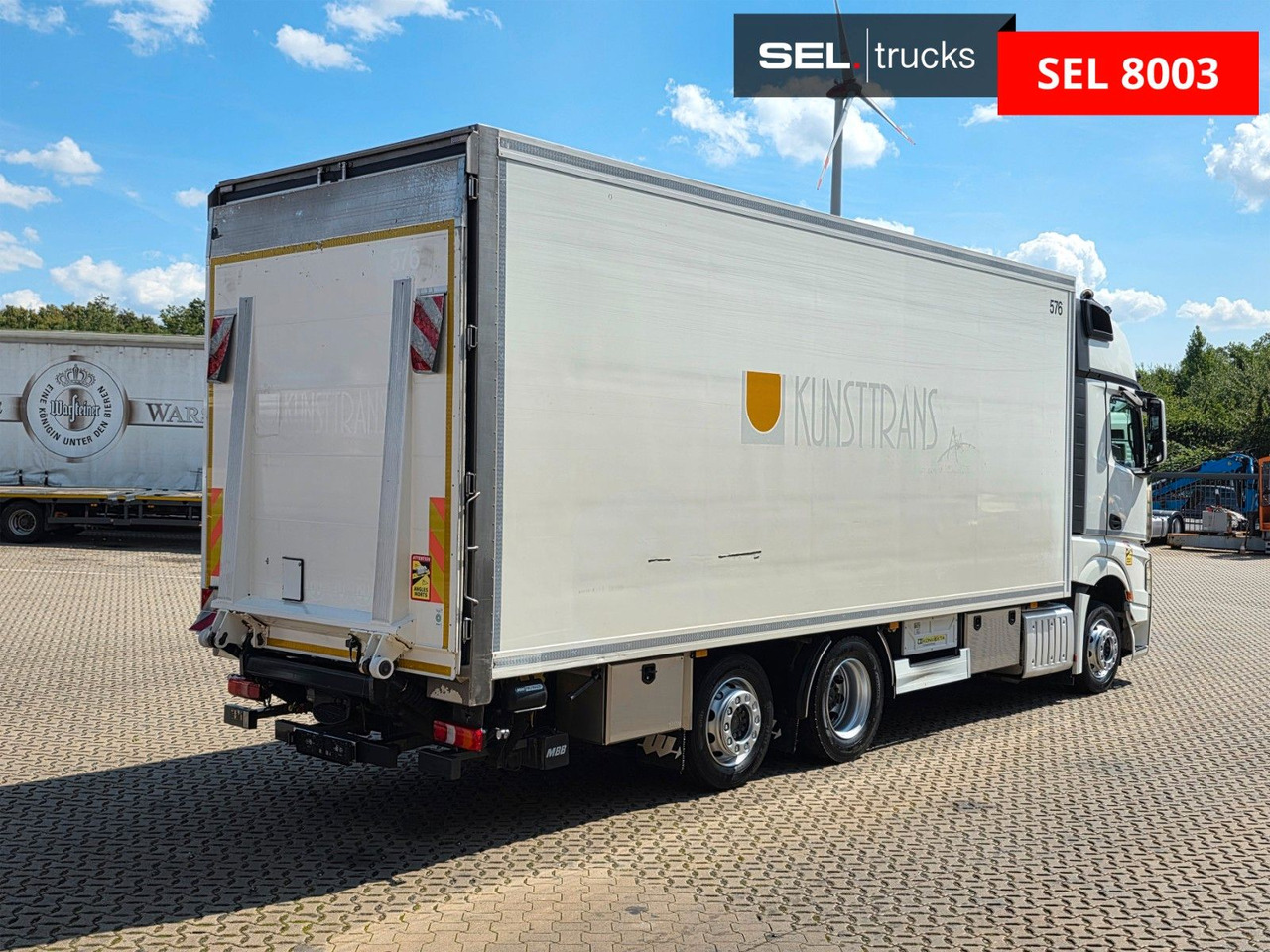 Mercedes-Benz Actros 2543 /Retarder/Ldbw/Konvekta/Lenkachse - Dobozos felépítményű teherautó: 5 kép. Mercedes-Benz Actros 2543 /Retarder/Ldbw/Konvekta/Lenkachse - Dobozos felépítményű teherautó: 5 kép.