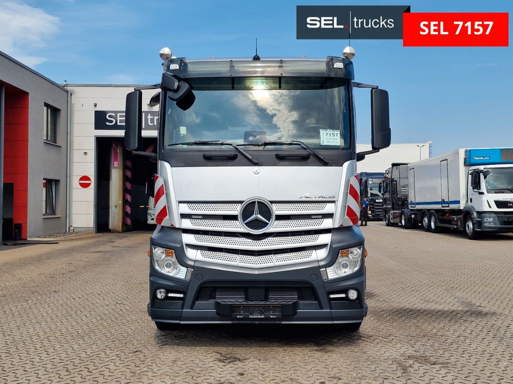 Mercedes-Benz Actros 2545 / Tierkadaver / mit Waage Mercedes-Benz Actros 2545 /für Tierkadaver / mit Waage - Billenőplatós teherautó: 2 kép. Mercedes-Benz Actros 2545 / Tierkadaver / mit Waage Mercedes-Benz Actros 2545 /für Tierkadaver / mit Waage - Billenőplatós teherautó: 2 kép.