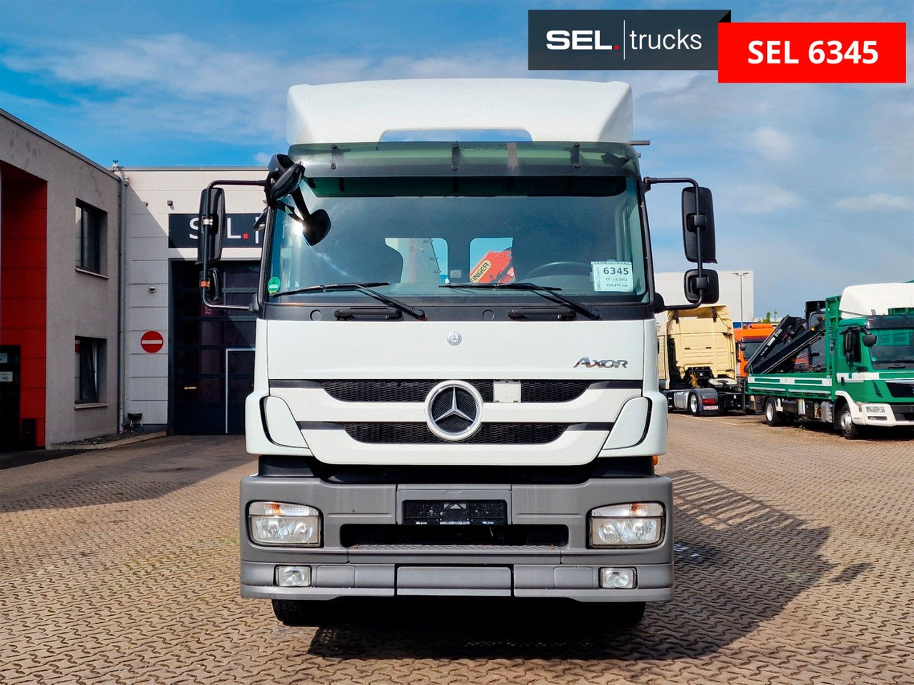 Mercedes-Benz Axor 1833L / Palfinger PK 12002-EH / GLAS - Darus autó: 2 kép. Mercedes-Benz Axor 1833L / Palfinger PK 12002-EH / GLAS - Darus autó: 2 kép.