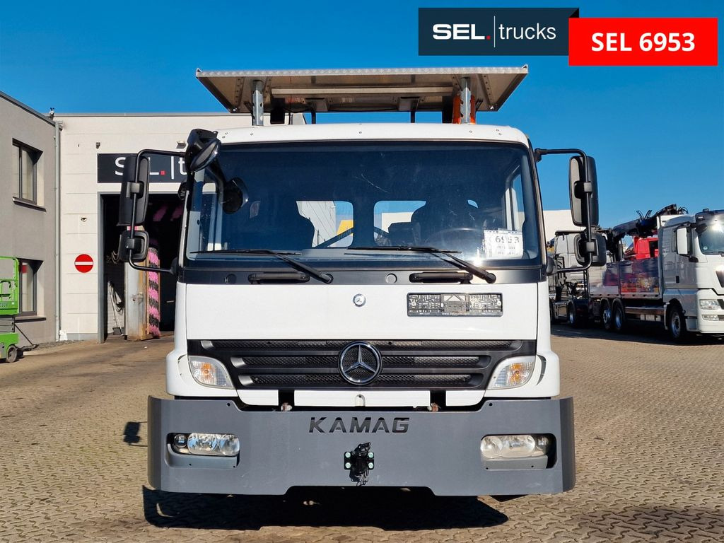 Mercedes-Benz Kamag WBH25 Mercedes-Benz Kamag WBH25 - Cserefelépítményes teherautó: 2 kép. Mercedes-Benz Kamag WBH25 Mercedes-Benz Kamag WBH25 - Cserefelépítményes teherautó: 2 kép.