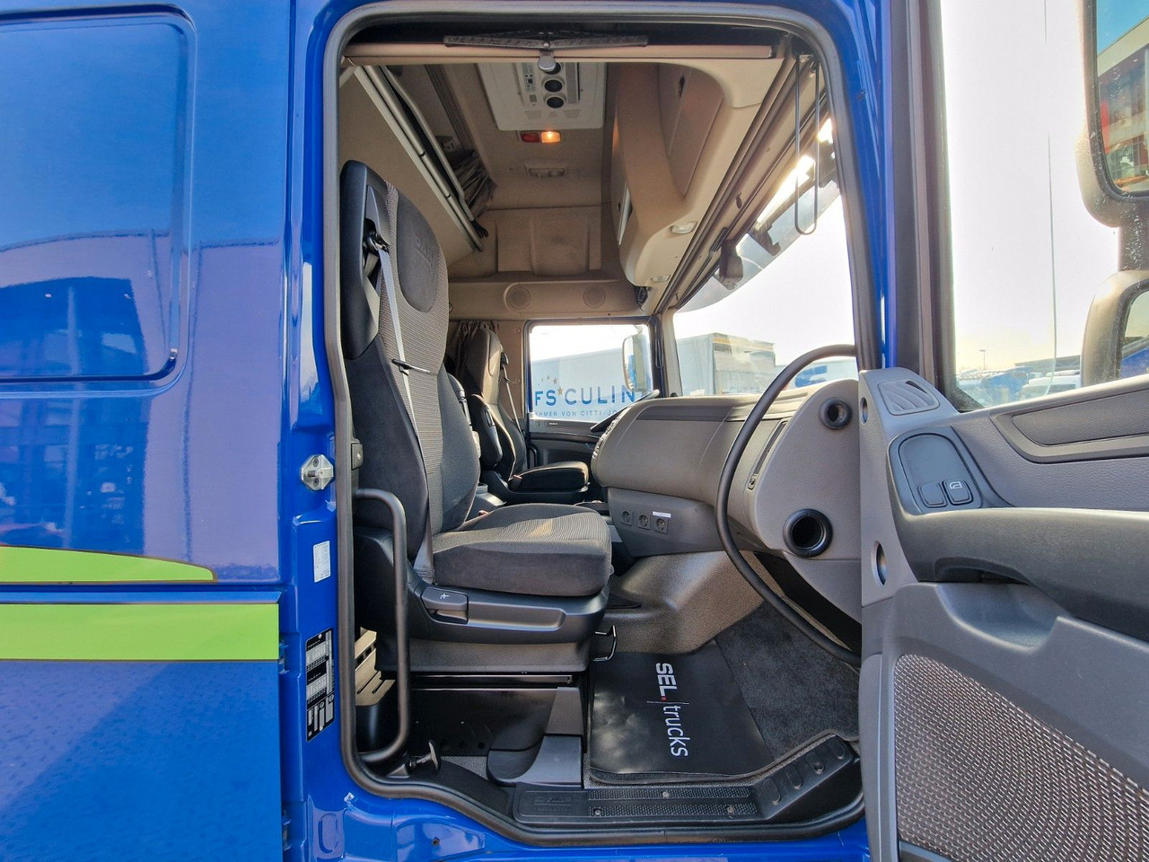 Nyergesvontató DAF XF 510 FTG / ZF Intarder / Lenkachse / Liftachse: 17 kép.
