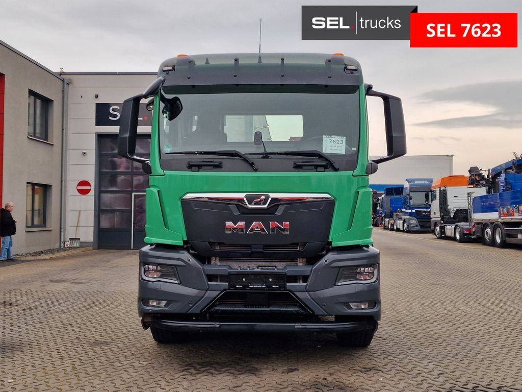 MAN TGS 26.510 6x2/4 BL SA / ZF Intarder / Lenkachse - Nyergesvontató: 2 kép. MAN TGS 26.510 6x2/4 BL SA / ZF Intarder / Lenkachse - Nyergesvontató: 2 kép.