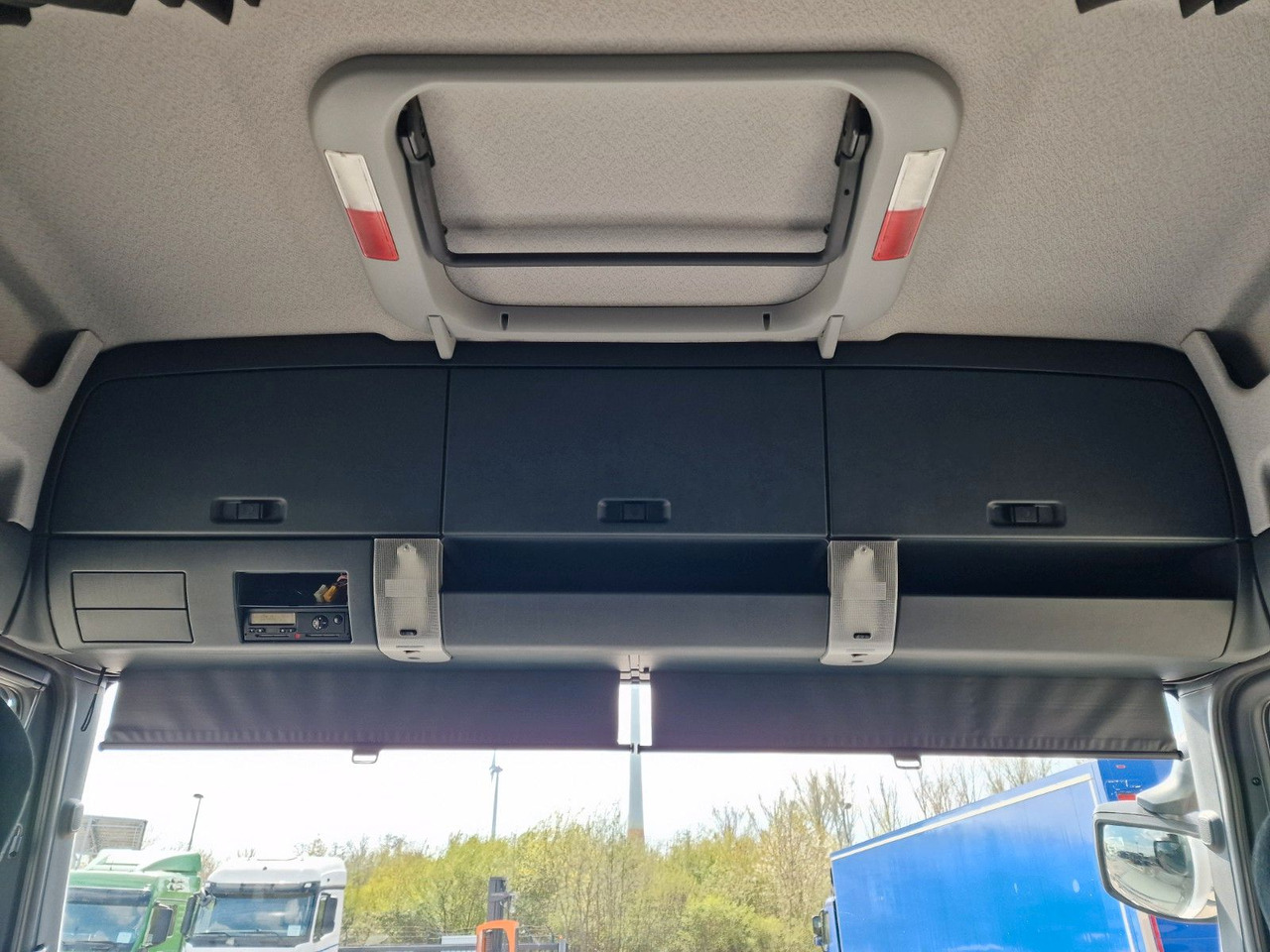 Nyergesvontató MAN TGX 18.400 4X2 LLS-U / ZF Intarder LOW KM !!: 22 kép.
