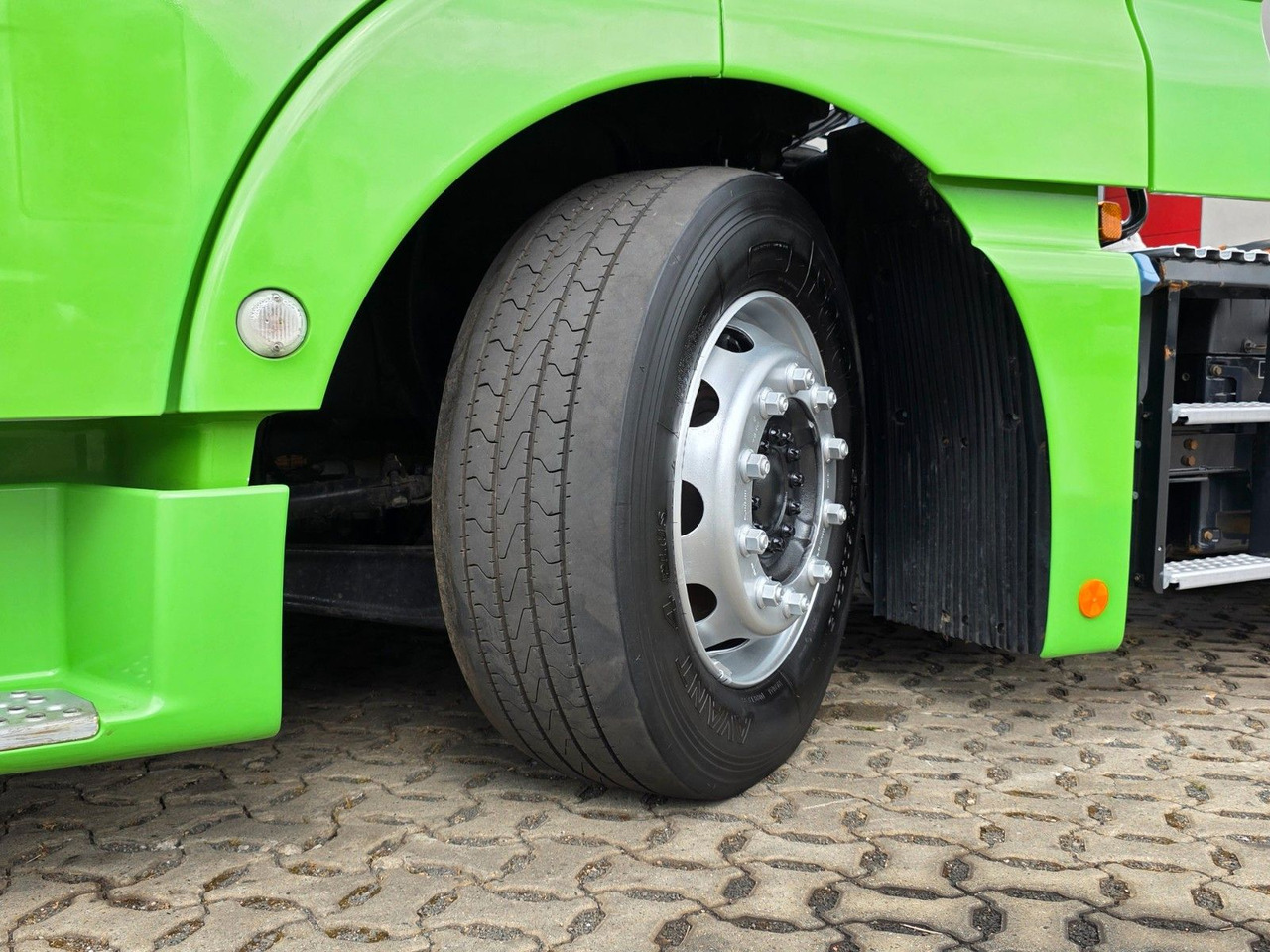 Nyergesvontató MAN TGX 18.460 4X2 LLS-U /Retarder /2 Tanks /ADR  AT: 27 kép.