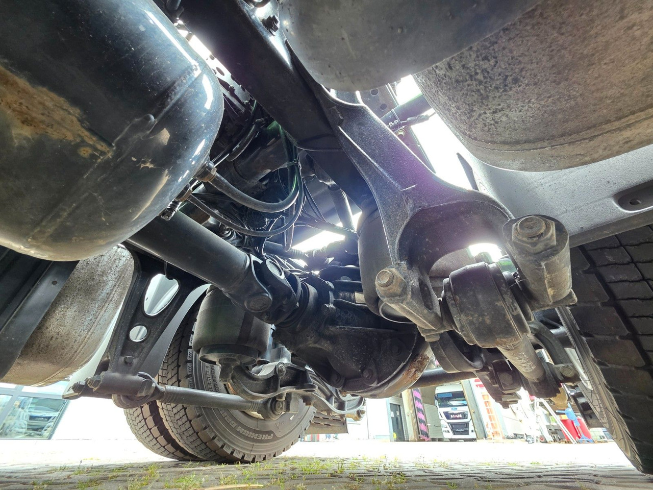 Nyergesvontató MAN TGX 18.460 4X2 LLS-U /Retarder /2 Tanks /ADR  AT: 14 kép.