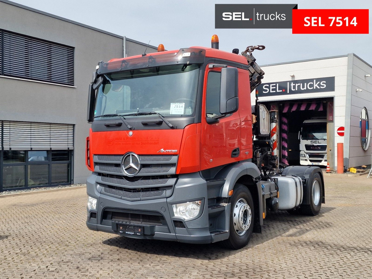 Mercedes-Benz Antos 1843 / Atlas 172.3E-A4 / KRAN - Nyergesvontató: 2 kép. Mercedes-Benz Antos 1843 / Atlas 172.3E-A4 / KRAN - Nyergesvontató: 2 kép.