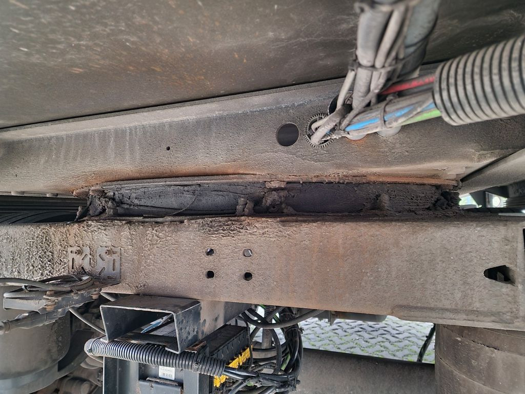 Félpótkocsi hűtős Schmitz Cargobull SKO 18/LZG - FP 45 COOL / Ldbw / Carrier Vector Schmitz Cargobull SKO 18/LZG - FP 45 COOL / Ldbw / Carrier Vector: 20 kép.