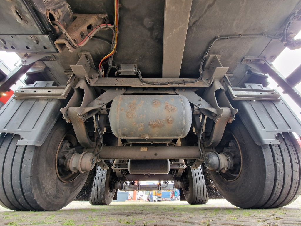 Félpótkocsi hűtős Schmitz Cargobull SKO 18/LZG - FP 45 COOL / Ldbw / Carrier Vector Schmitz Cargobull SKO 18/LZG - FP 45 COOL / Ldbw / Carrier Vector: 17 kép.