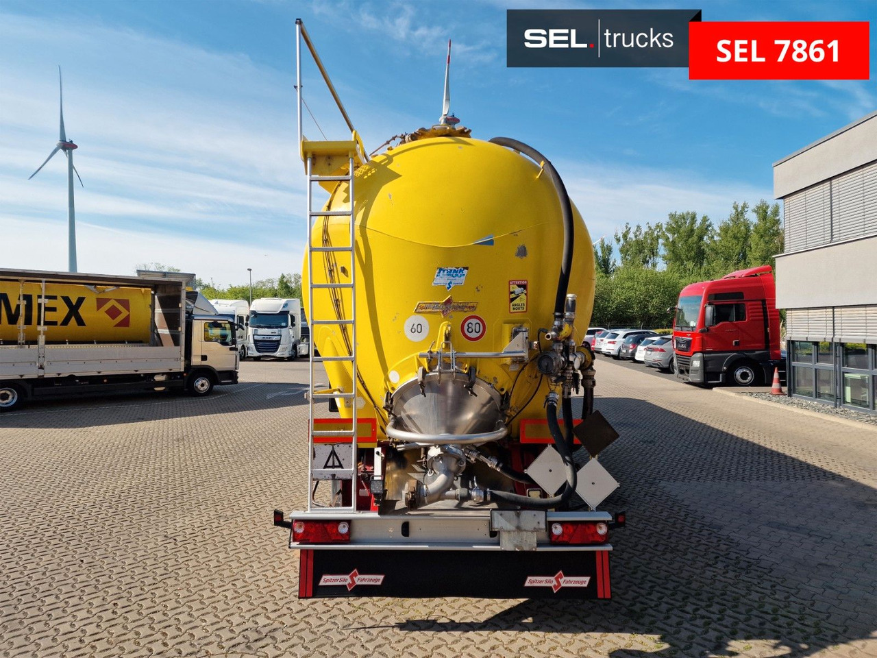 Silós félpótkocsi Spitzer SK 2766 CAL GGVS / Kippsilo / 66 m3 / ADR ATDR A: 6 kép. Silós félpótkocsi Spitzer SK 2766 CAL GGVS / Kippsilo / 66 m3 / ADR ATDR A: 6 kép.