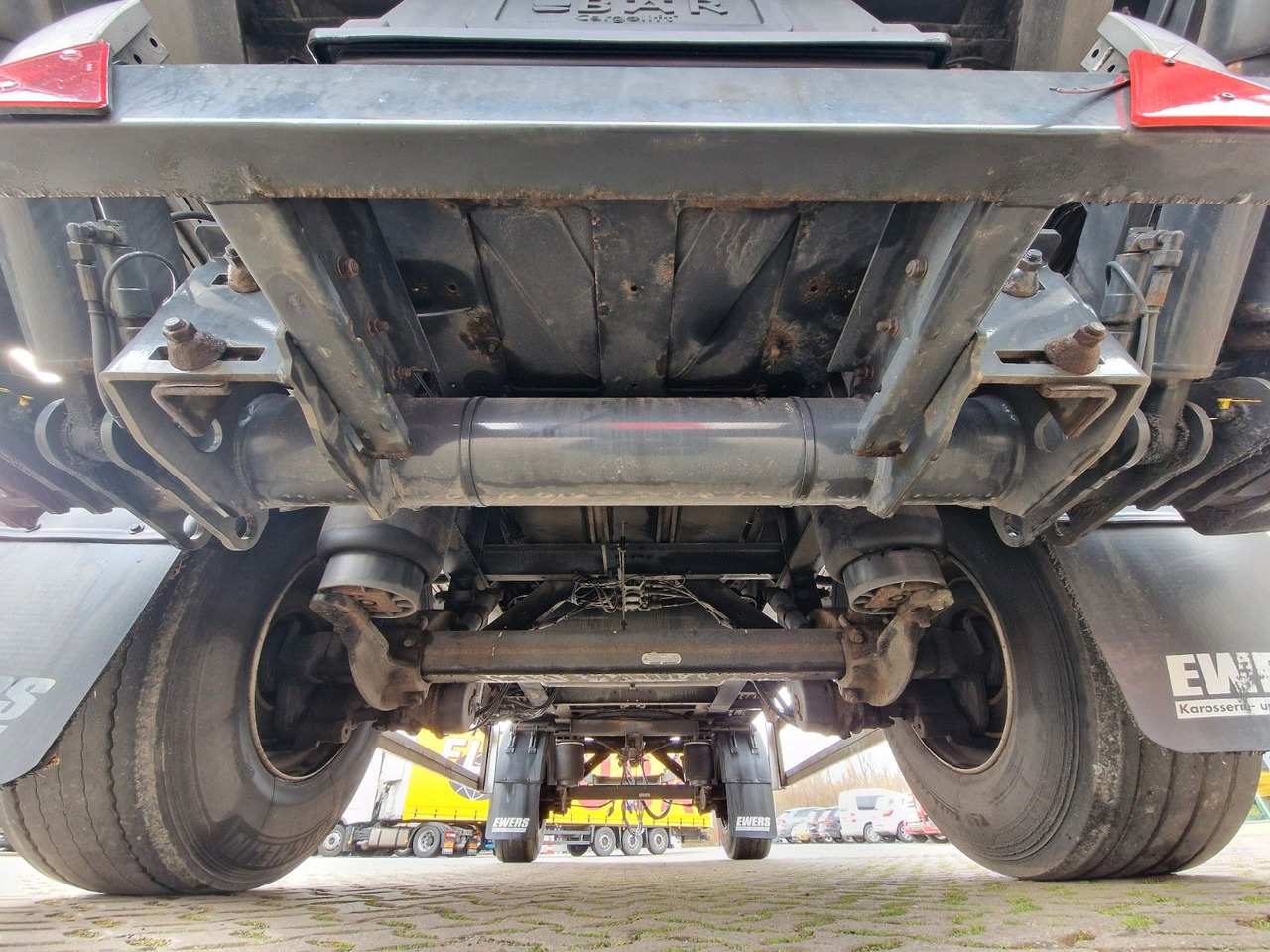 Pótkocsi italszállító Web-Trailer PRASQ 18 / Ladebordwand: 36 kép.